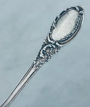 Load image into Gallery viewer, Beautifully Decorated English Sterling Butter Knife, Levesley Brothers, Sheffield, 1908