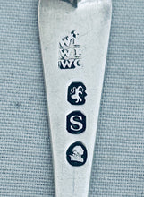 Load image into Gallery viewer, Scarce English Sterling Snuff Spoon, Eley, Fearn & Chawner, London, 1813