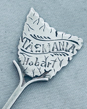 Load image into Gallery viewer, Australian sterling butter knife, W.Golding, Hobart, c.1900