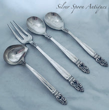 Load image into Gallery viewer, Heavy Mexican Sterling Serving set, 1950s-60s