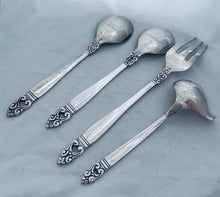 Load image into Gallery viewer, Heavy Mexican Sterling Serving set, 1950s-60s
