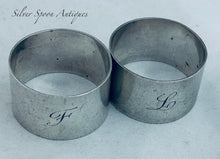 Load image into Gallery viewer, Pair of Australian sterling serviette rings, Prouds, 1926