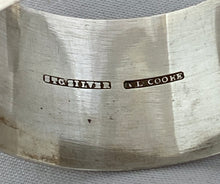 Load image into Gallery viewer, Rare set of six New Zealand silver Serviette Rings, New Plymouth, AL Cooke.