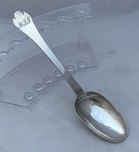 Load image into Gallery viewer, Rare English Provincial Trefid Spoon, TAUNTON, Richard Hamlin, c.1690