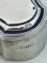 Load image into Gallery viewer, English sterling ring box, William Comyns &amp; Sons, London, 1910
