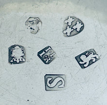 Load image into Gallery viewer, English provincial sterling mug, Langlands &amp; Robertson, Newcastle, 1784