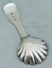 Load image into Gallery viewer, English provincial caddy spoon, Newcastle, 1807