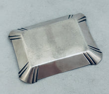 Load image into Gallery viewer, Small English sterling art deco pin dish, Mappin &amp; Webb, Birmingham, 1930
