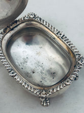 Load image into Gallery viewer, English sterling cruet set, Adie Brothers Ltd, Birmingham, 1952/53