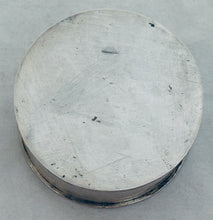 Load image into Gallery viewer, Sudanese silver Round Box, probably 1920s