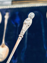 Load image into Gallery viewer, Boxed English teaspoon and tong set, Joseph Rodgers &amp; Sons, Sheffield, 1909/1910