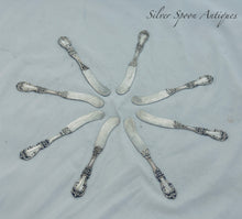 Load image into Gallery viewer, Set of 8 American sterling butter spreaders, 'Burgundy' pattern, Reed and Barton