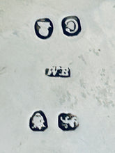 Load image into Gallery viewer, Set of four large English Georgian Salts, William Barret II, London, 1818
