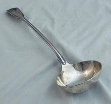 Load image into Gallery viewer, English sterling fiddle, shell and thread soup ladle, Walker and Tolhurst, London, 1894