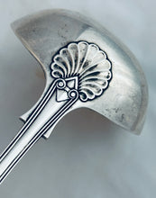 Load image into Gallery viewer, English sterling fiddle, shell and thread soup ladle, Walker and Tolhurst, London, 1894