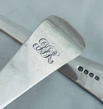 Load image into Gallery viewer, Pair of Old English pattern sterling basting spoons, London, 1805