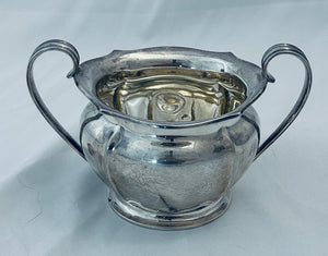 A good heavy English sterling tea set and tray, Sheffield, Henry Atkin, 1913-1914