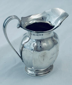 A good heavy English sterling tea set and tray, Sheffield, Henry Atkin, 1913-1914