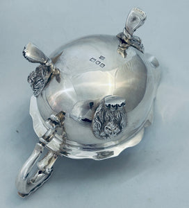 Great Pair of Georgian Style Sterling Gravy Boats, D & J Wellby Ltd, London, 1911