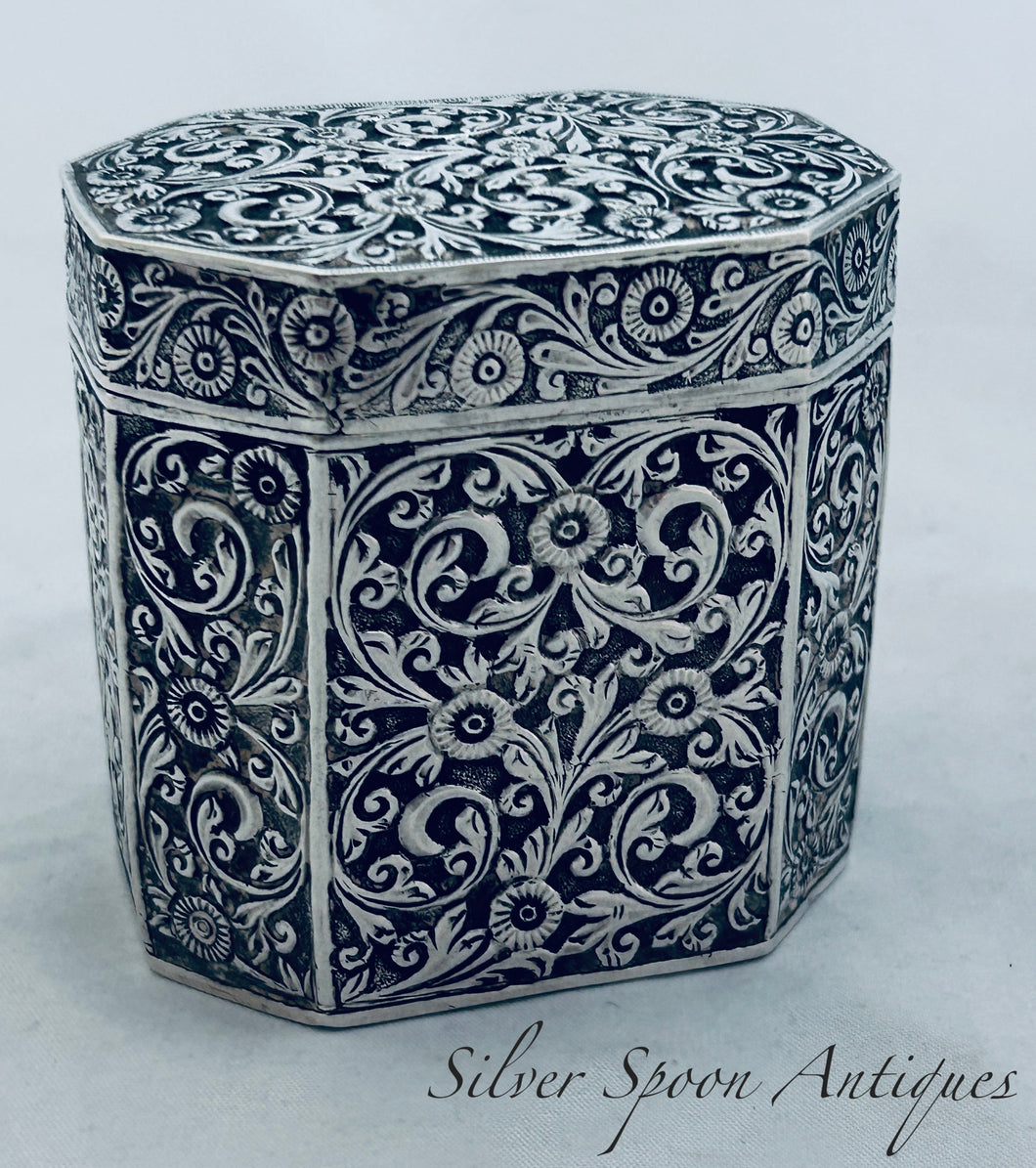 Indian silver tea caddy, Cutch, c.1900