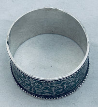 Load image into Gallery viewer, Russian silver and niello serviette ring, c.1908-1918