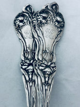 Load image into Gallery viewer, Sweet American Sterling setting for 3, &#39;Majestic&#39; pattern, Alvin, c.1900