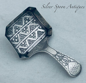 English Bright-cut Caddy Spoon, Cocks & Bettridge, Birmingham, 1811