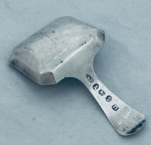 Load image into Gallery viewer, English Bright-cut Caddy Spoon, Cocks &amp; Bettridge, Birmingham, 1811