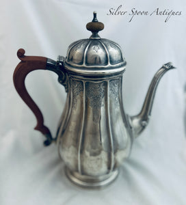 Heavy English sterling coffee pot, Hardy Bros, Birmingham, 1947 - 874 grams