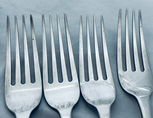 Set of 8 Sterling Table Forks, Eley and Fearn, London, 1819