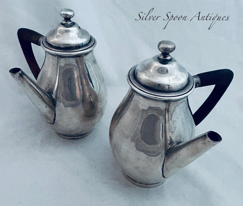 Pair of Cafe Au Lait pots, Pringle & Sons, London, 1898/1903