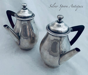 Pair of Cafe Au Lait pots, Pringle & Sons, London, 1898/1903