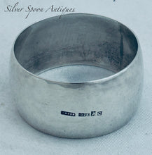 Load image into Gallery viewer, Australian Sterling Serviette Ring, Prouds, NSW, 1925