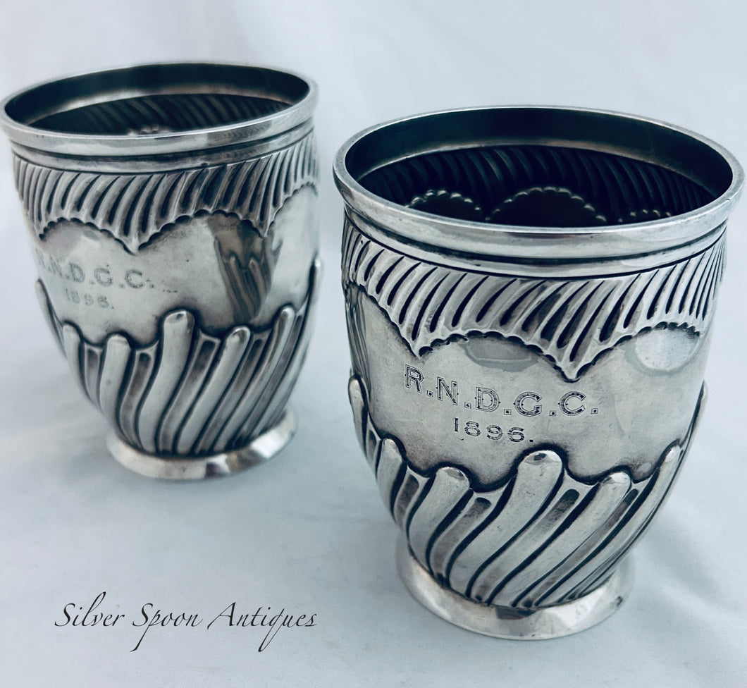 Pair of Victorian sterling beakers, Goldsmiths & Silversmiths Co, London, 1894
