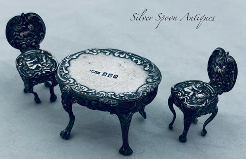 Modern Irish sterling miniature table and chairs, JMC, Dublin, 1981
