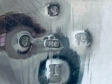 Load image into Gallery viewer, Georgian Irish sterling Teapot, Edward Crofton, Dublin, 1829