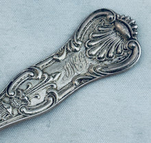 Load image into Gallery viewer, American sterling silver butter knife, unknown maker