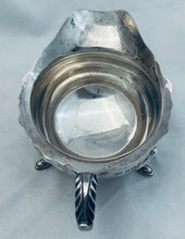 Load image into Gallery viewer, English sterling sauce boat, Sheffield, 1944 - 294grams