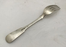 Load image into Gallery viewer, Extremely Rare Australian Colonial Table Fork, James ROBERTSON, Sydney, 1820s